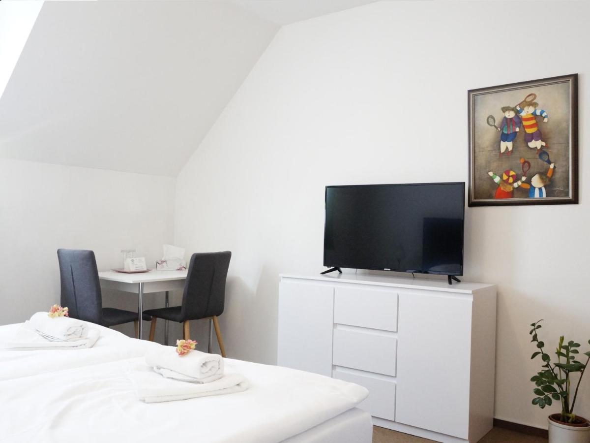 Hotel U Brany Uherský Brod Εξωτερικό φωτογραφία