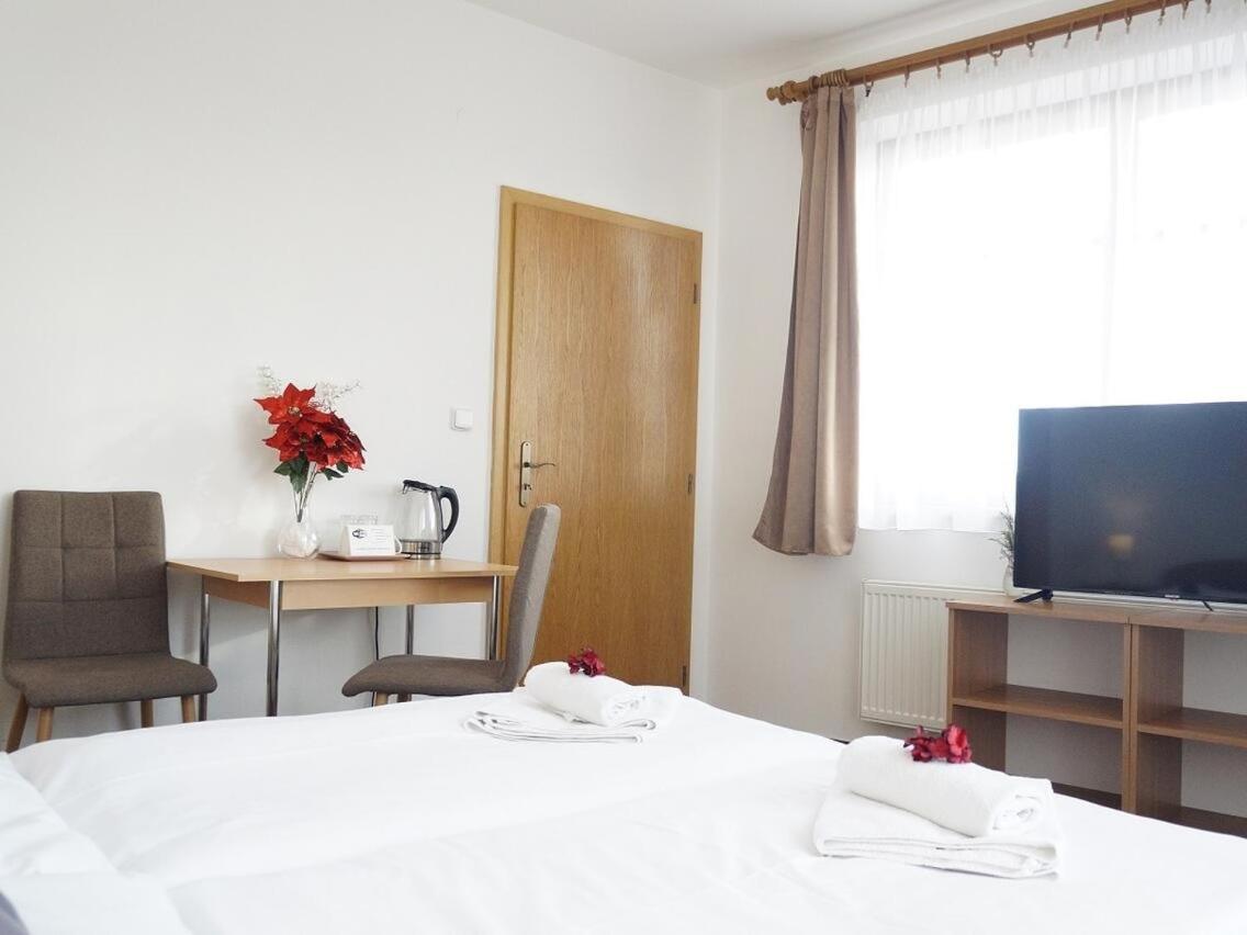 Hotel U Brany Uherský Brod Εξωτερικό φωτογραφία
