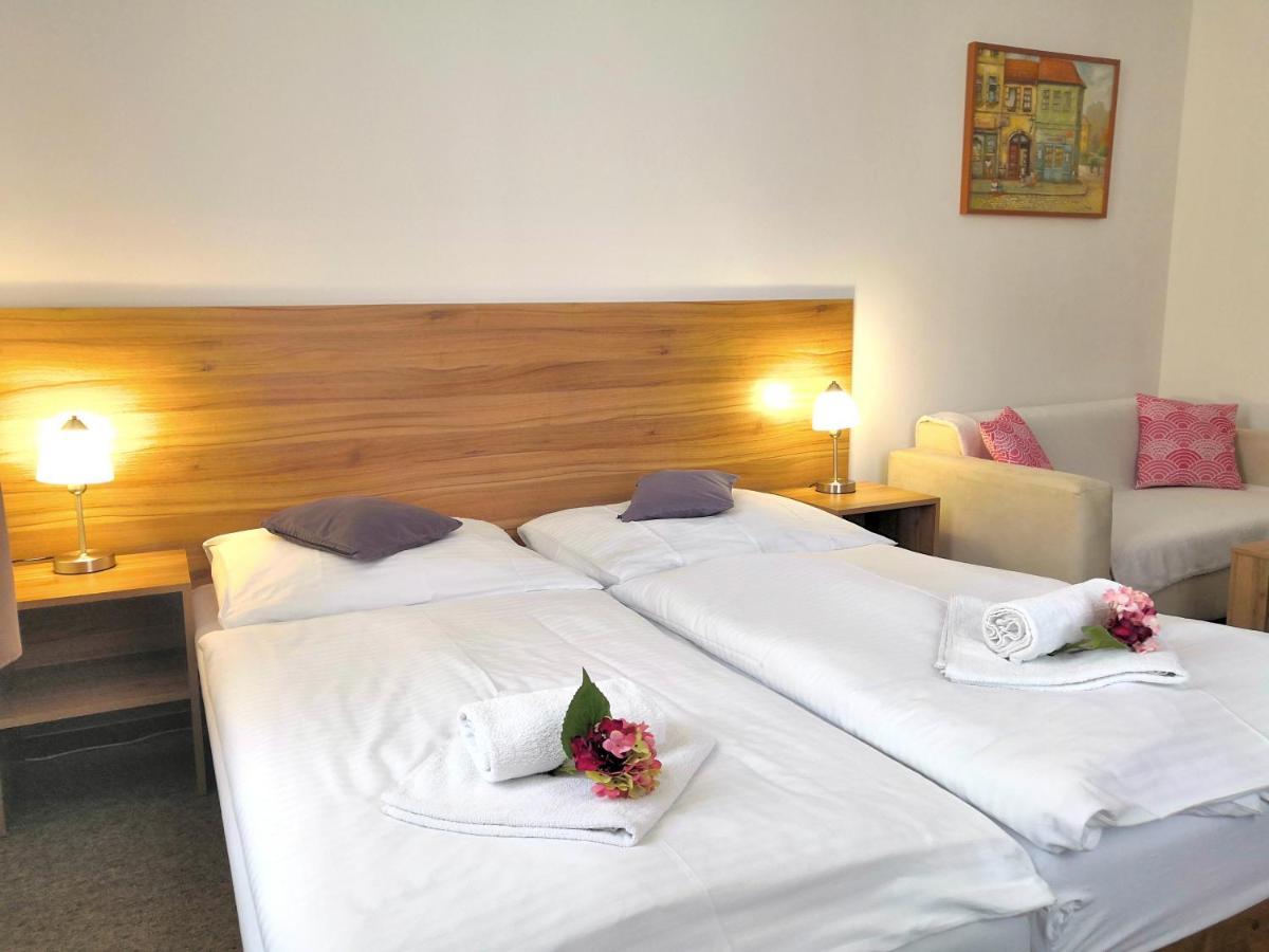 Hotel U Brany Uherský Brod Εξωτερικό φωτογραφία